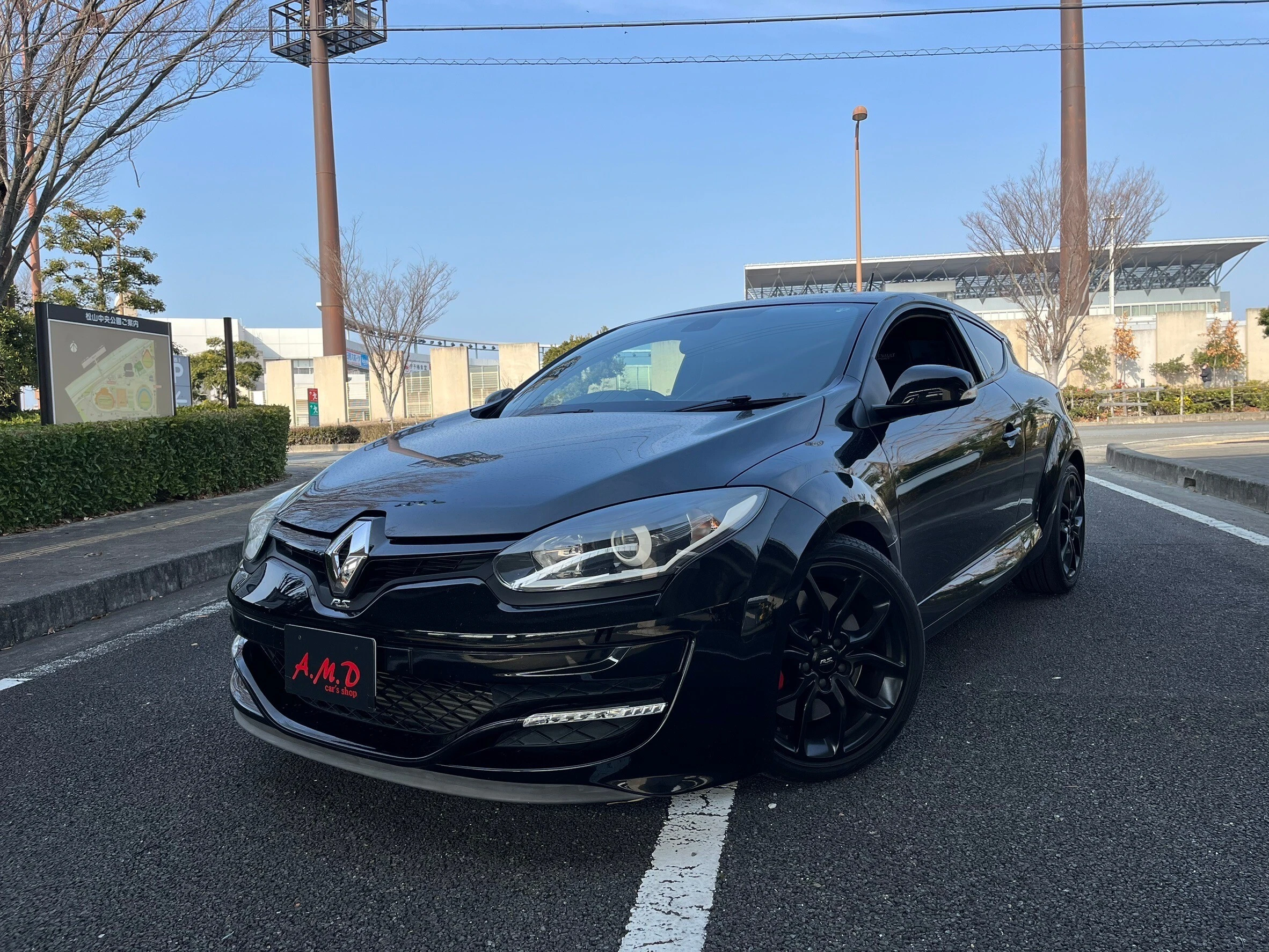 フランスの風を感じるルノーの真髄、メガーヌRSルノースポール！