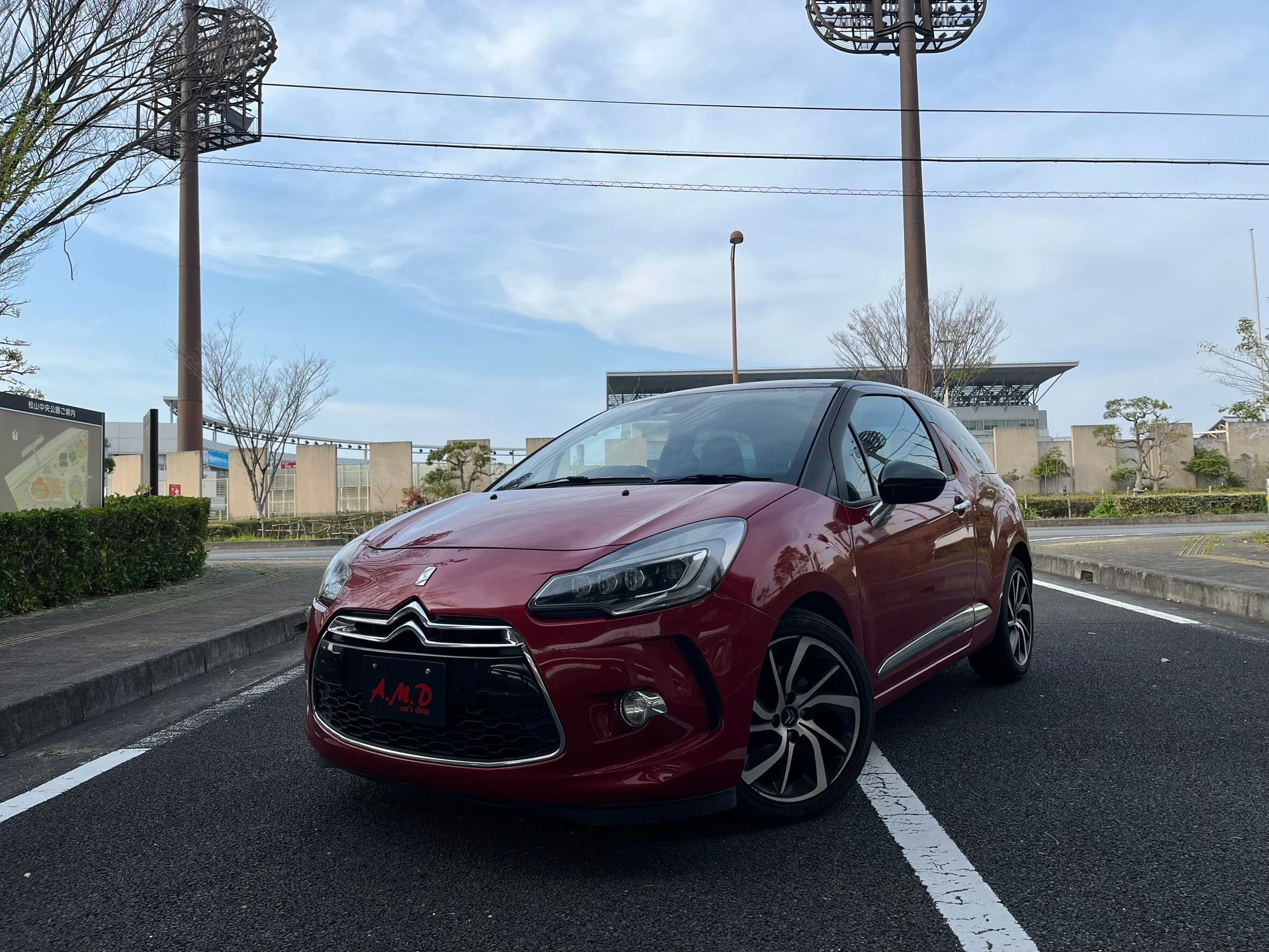 コンパクトカーを超えた真の走りを体験せよ！