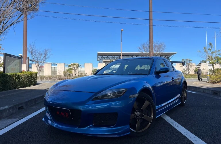 あなたの夢のスポーツカー、RX-8を手に入れよう！