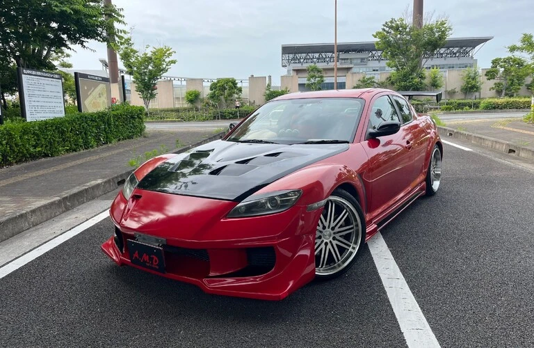 夢のようなRX-8ライフへの第一歩、カーショップAMDで手に入れよう