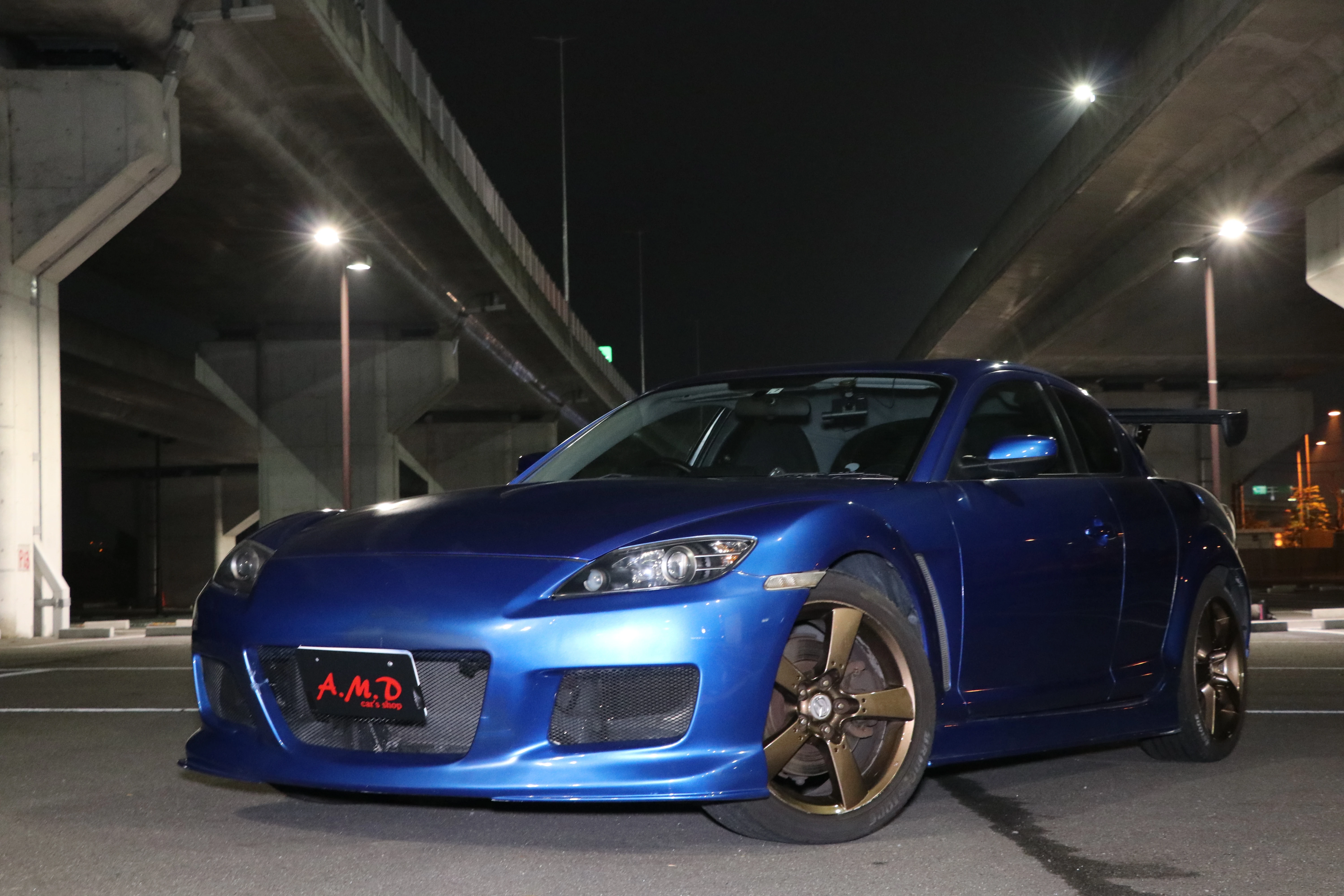 屈指のRX-8専門車ディーラー、AMDが贈る特別セレクション